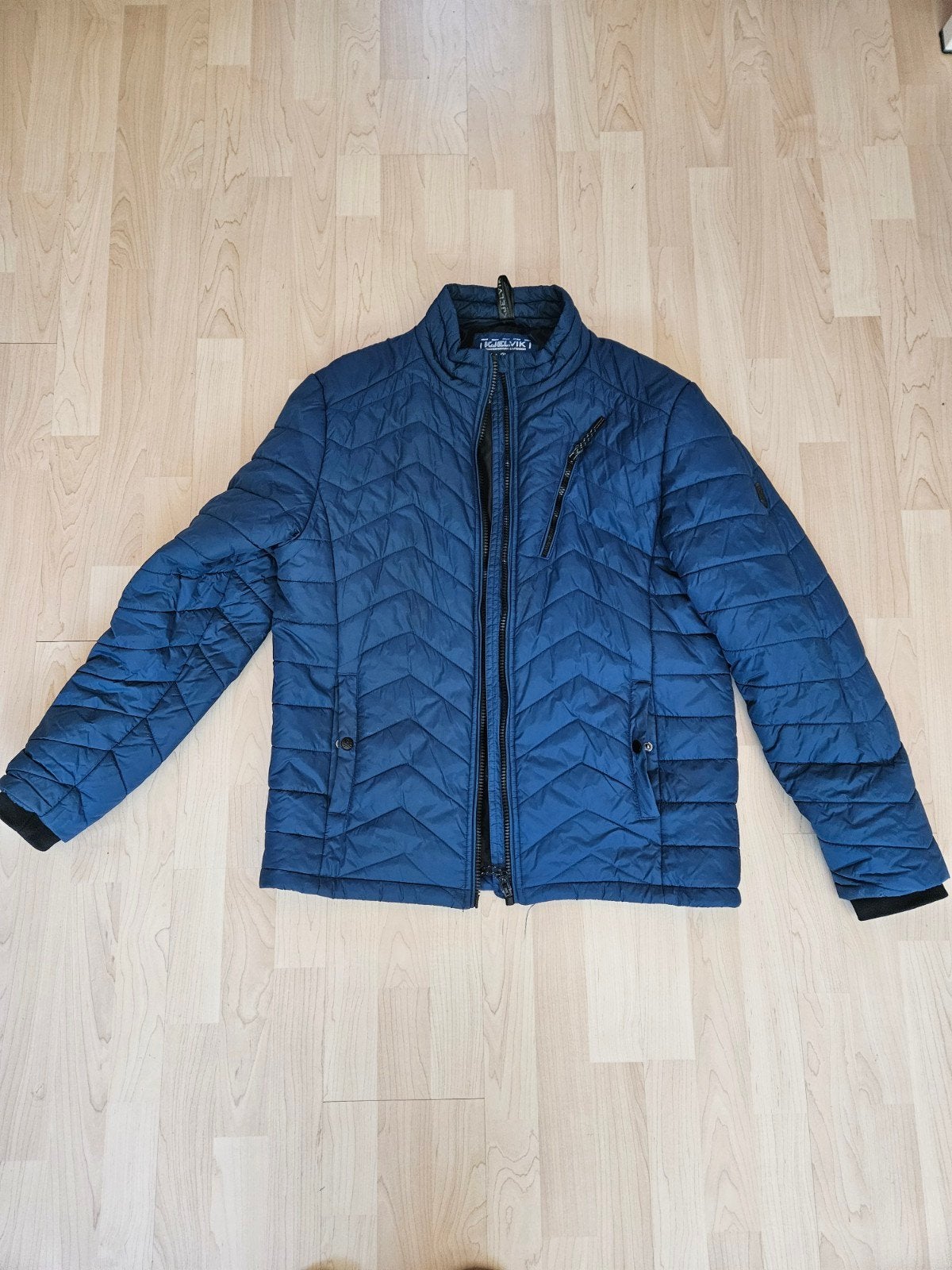 Heren (tussen) winterjas Kjelvik, maat 2XL, Kleding | Heren, Blauw, Ophalen of Verzenden, Gedragen, Overige maten