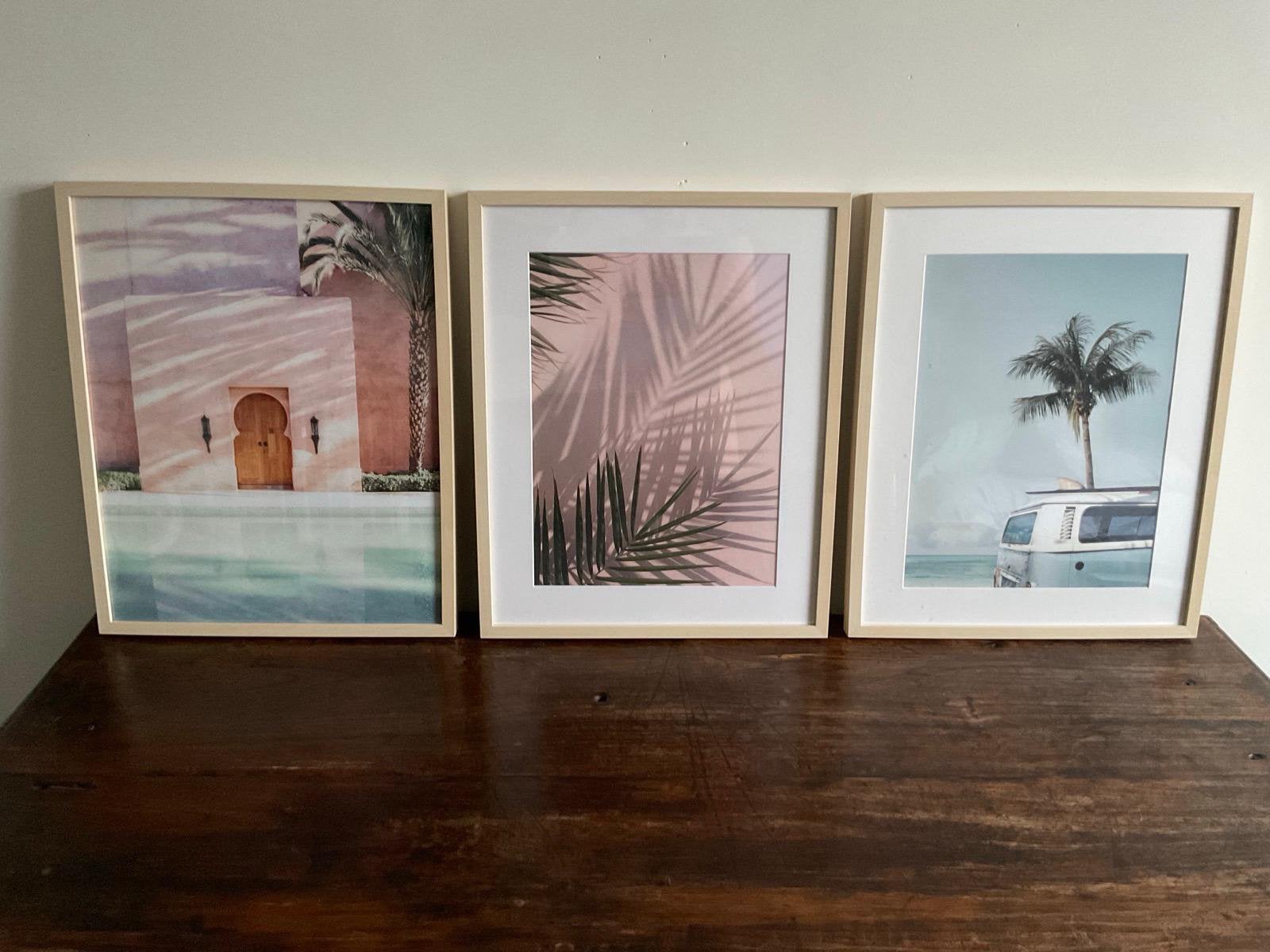 Fotolijsten Ikea  3 stuks 40x50 cm inclusief Desenio poster, Ophalen, Zo goed als nieuw