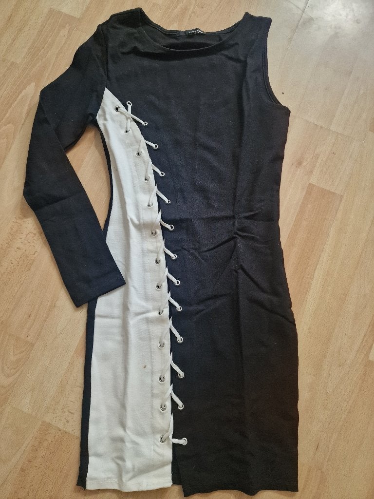 zwart/witte TALLY WEIJL jurk, maat S, Ophalen of Verzenden, Zo goed als nieuw, Maat 38/40 (M), Zwart