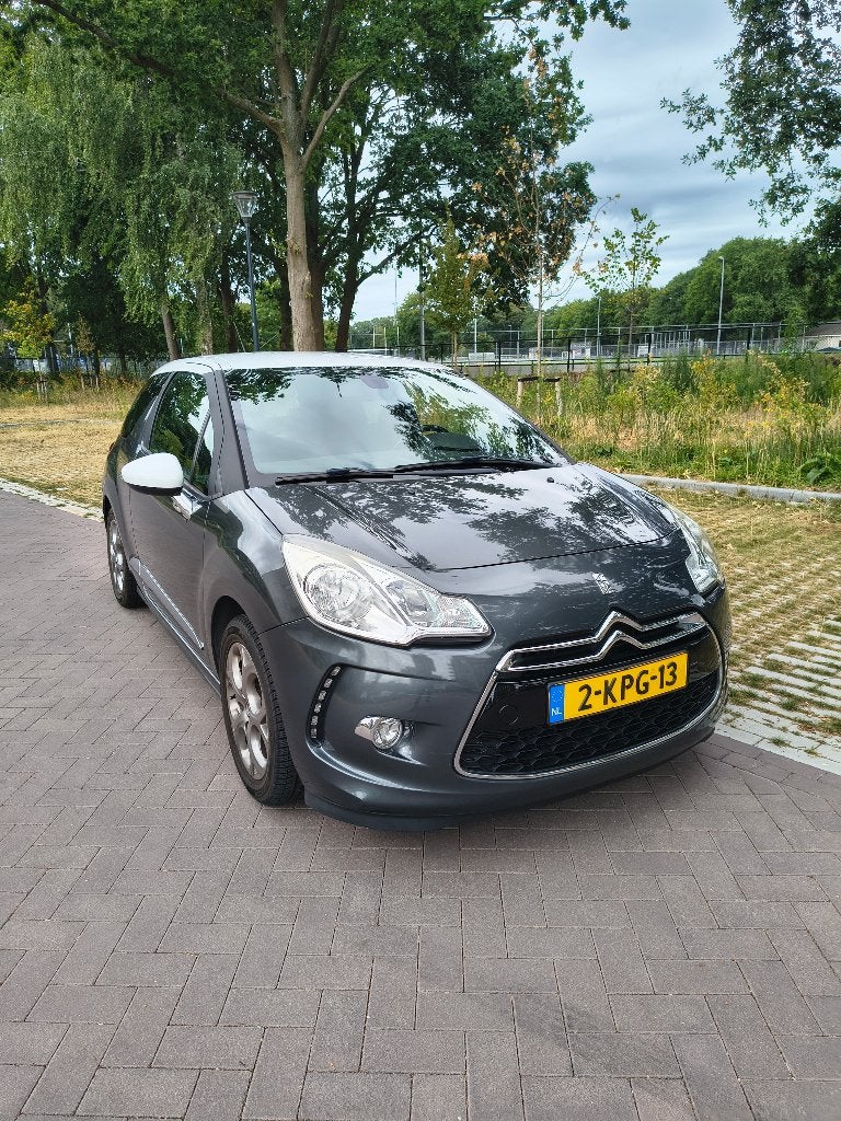 Citroën DS3 1.2 VTI 2013  in topstaat, 40 €/maand, Zwart, 1199 cc, Origineel Nederlands