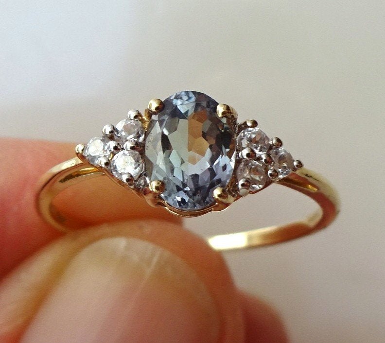 10 kt Gouden ring: blauwgroene toermalijn + 6 x witte topaas, 18 tot 19, Overige kleuren, Ophalen of Verzenden, Zo goed als nieuw