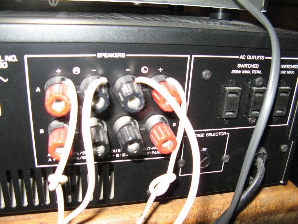 Foto 11 van Yamaha AX -500 versterker, am/fm tuner TX -L400