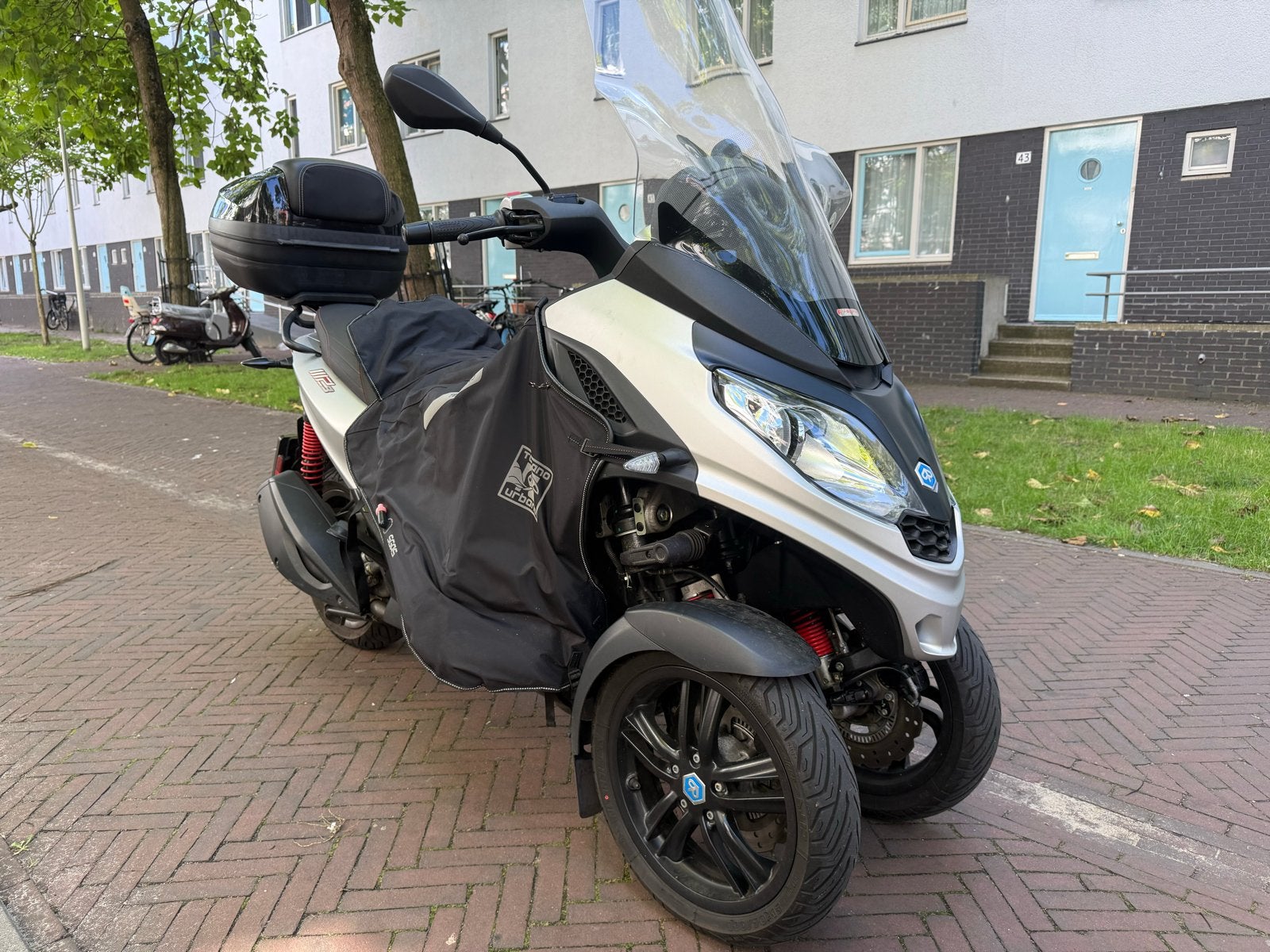 Piaggio MP3 300 HPE Sport - Zo goed als nieuw, Scooter, 300 cc, Gebruikt, Particulier