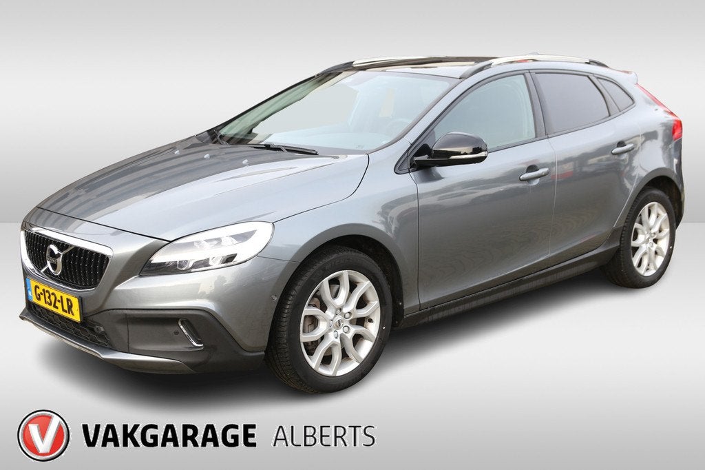 Volvo V40 Cross Country 1.5 T3 Polar+ Luxury / Navi / Stoelv, Auto's, Euro 6, 4 cilinders, 700 kg, Hatchback