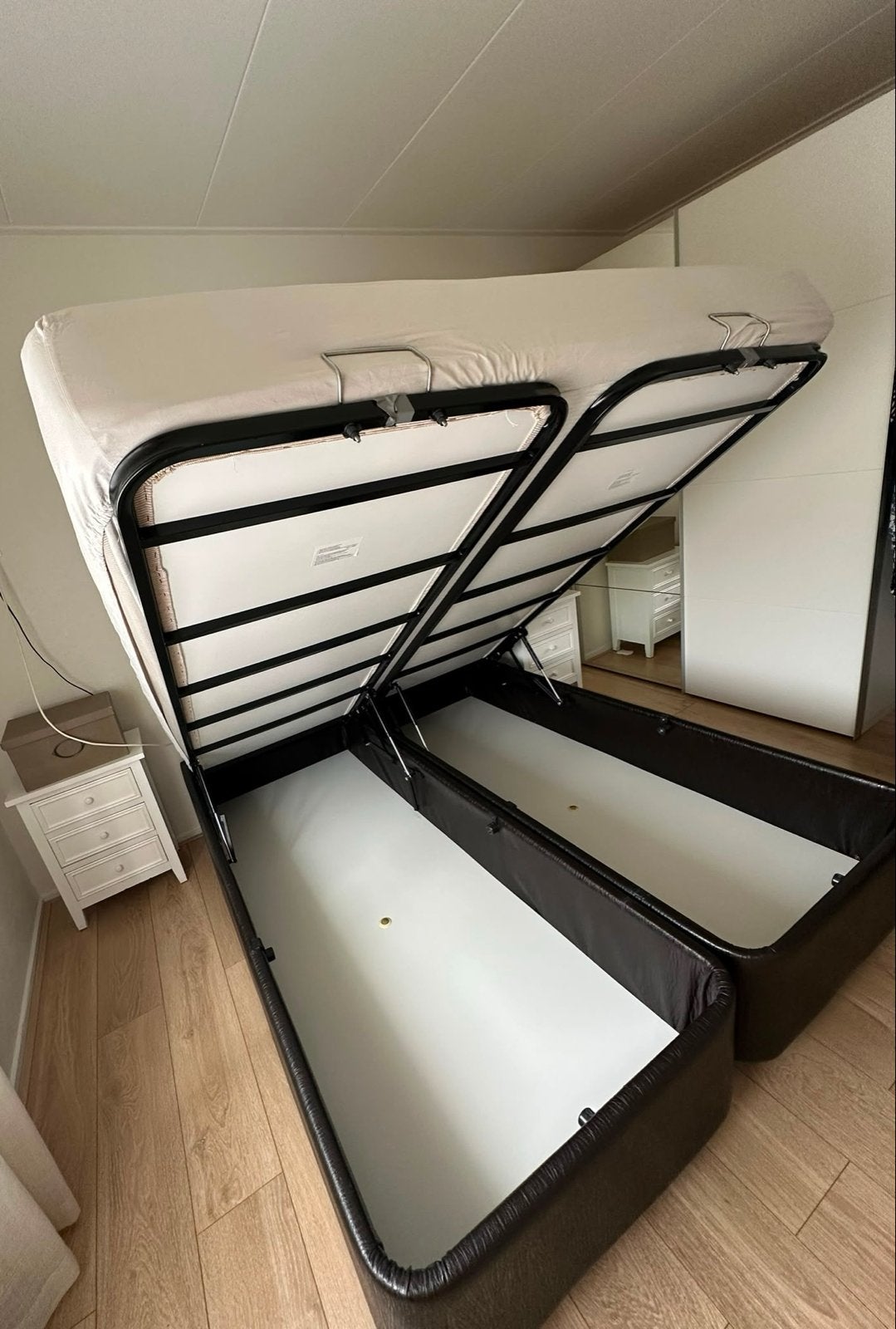 Tweepersoonsbed, opbergruimte, boxspring, matras - 160x200cm, Huis en Inrichting, Slaapkamer | Bedden, Ophalen, Overige materialen