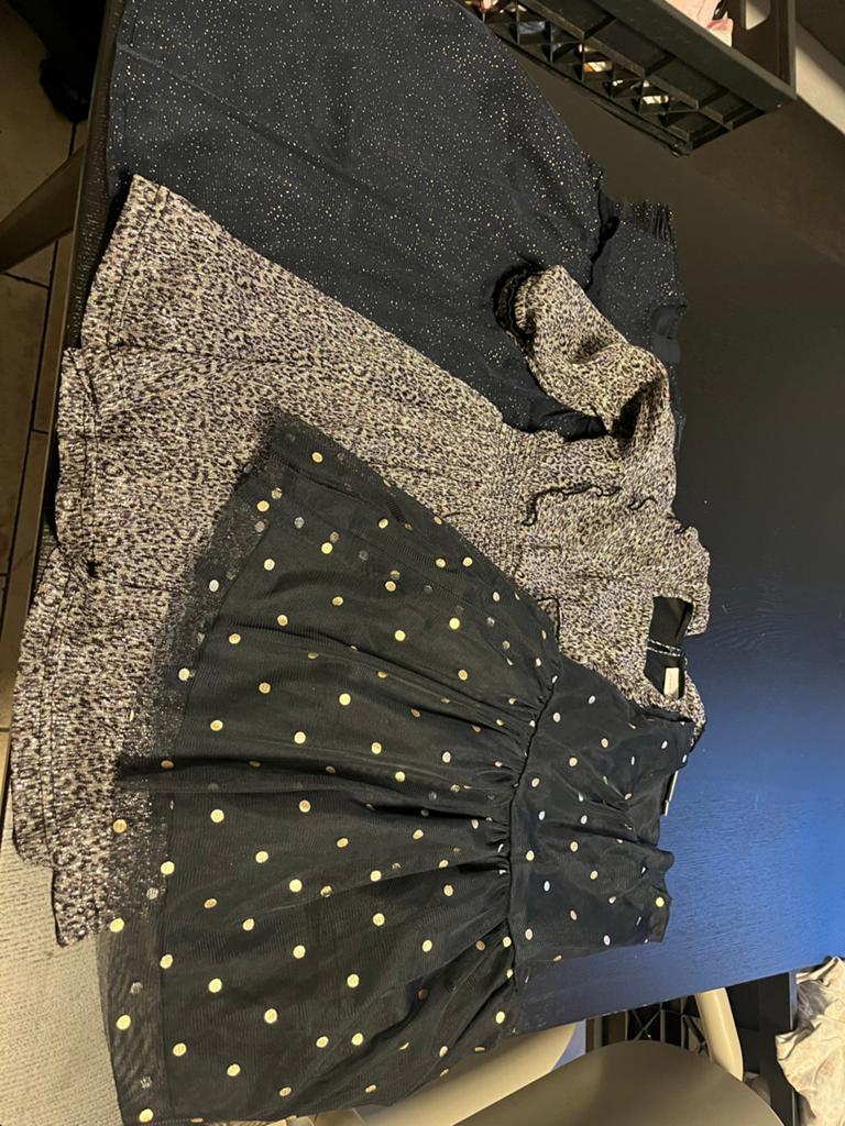 Leuk setje jurkjes maat 98/104, Kinderen en Baby's, Kinderkleding | Maat 98, Ophalen of Verzenden, Zo goed als nieuw, Meisje, Jurk of Rok