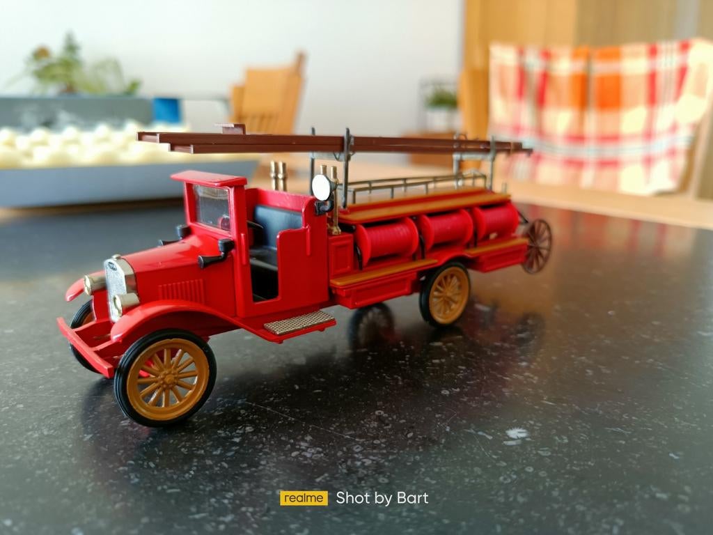 VOLVO BRANDWEER UIT 1928 CONRAD, Hobby en Vrije tijd, Modelauto's | 1:50, Ophalen of Verzenden, Zo goed als nieuw, Bus of Vrachtwagen