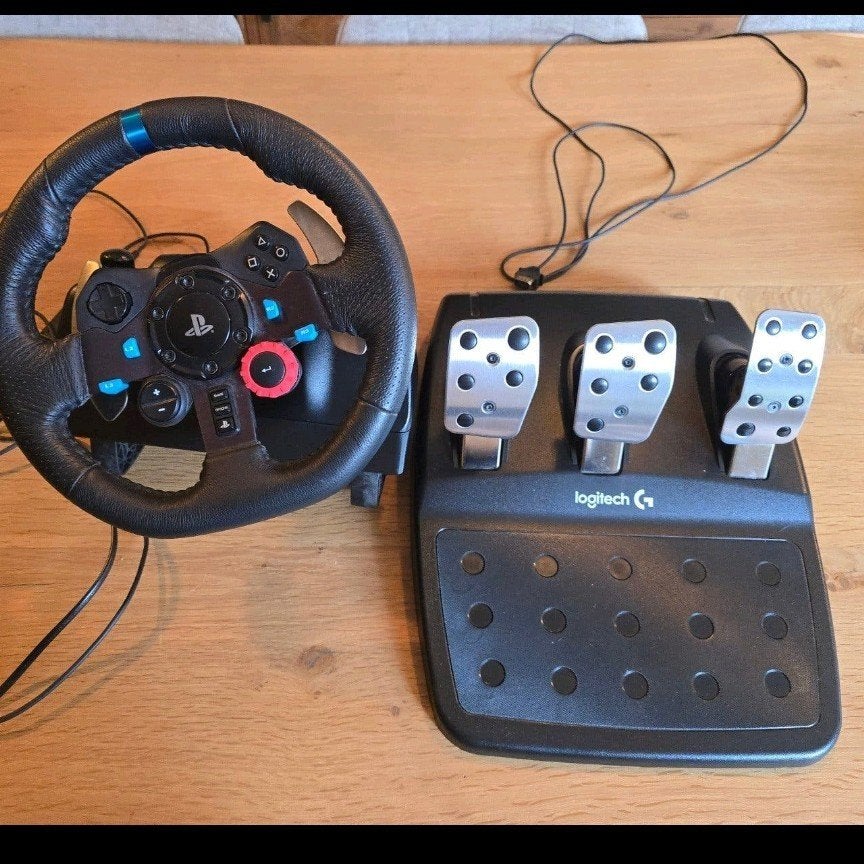 Logitech G29 racestuur inclusief pedalen, Spelcomputers en Games, Ophalen, Zo goed als nieuw, Stuur of Pedalen