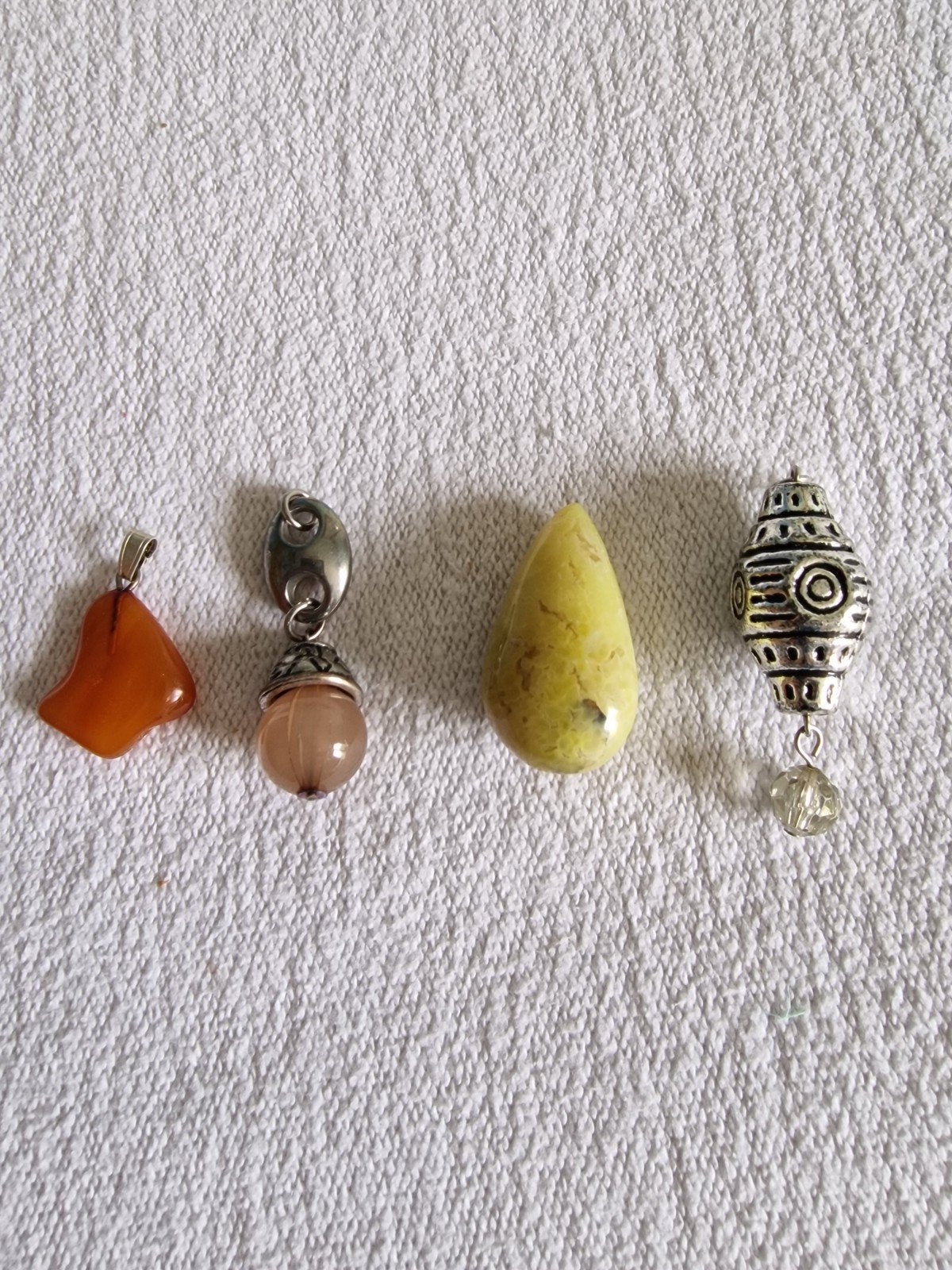 Mooie ketting hangertjes, Ophalen of Verzenden, Zo goed als nieuw