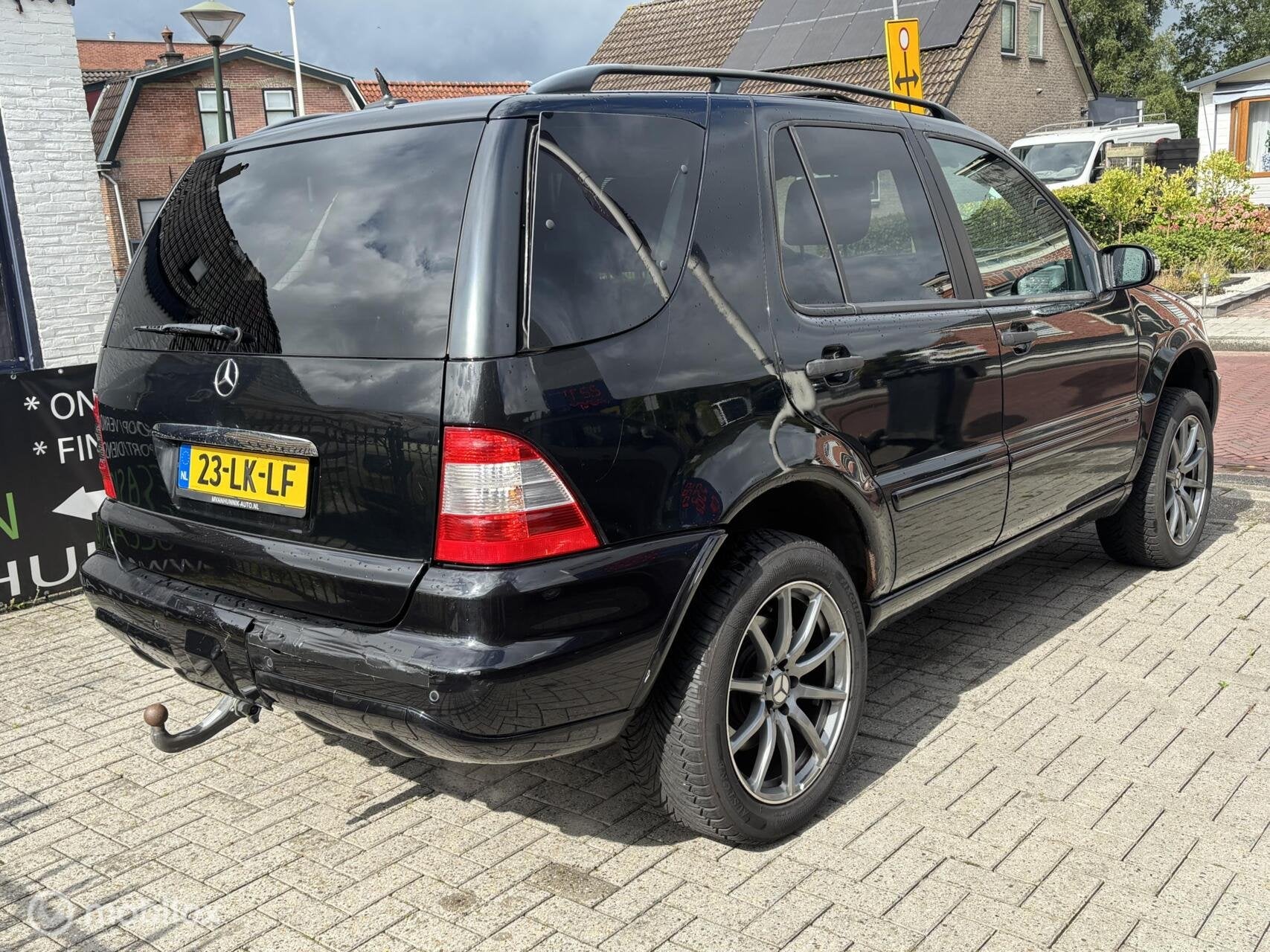 Mercedes M-klasse 350 | Trekhaak | Automaat | nieuwe apk !, Auto's, Automaat, Gebruikt, 138 €/maand, Zwart
