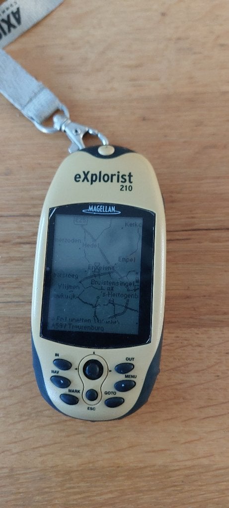GPS: Magelan 210 Explorer, Ophalen, Gebruikt