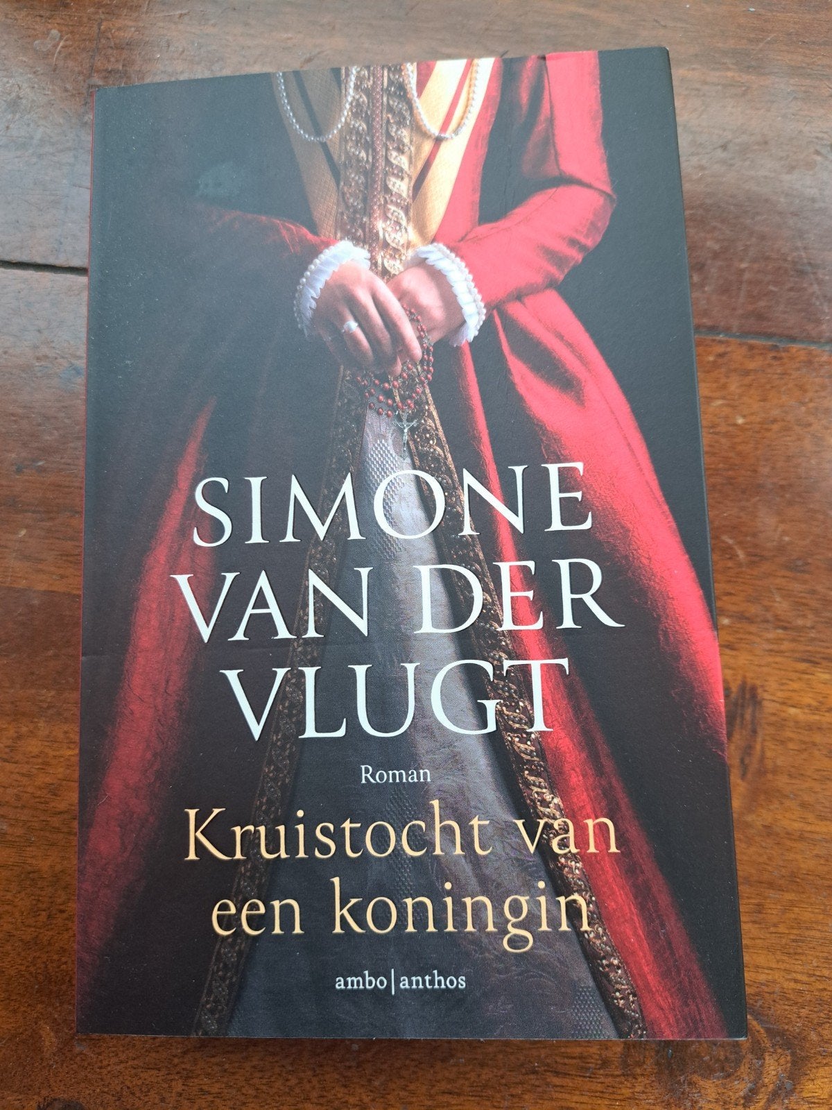 Kruistocht van een koningin - Simone van der Vlugt, Ophalen of Verzenden, Zo goed als nieuw, Simone van der Vlugt, Nederland