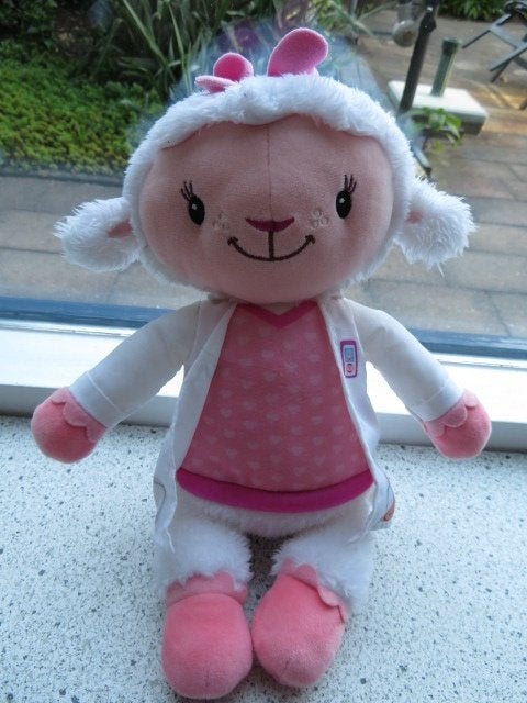 Disney Schaap merk Top Toys Speelgoeddokter Doc's Friends, Kinderen en Baby's, Ophalen of Verzenden, Zo goed als nieuw, Overige typen