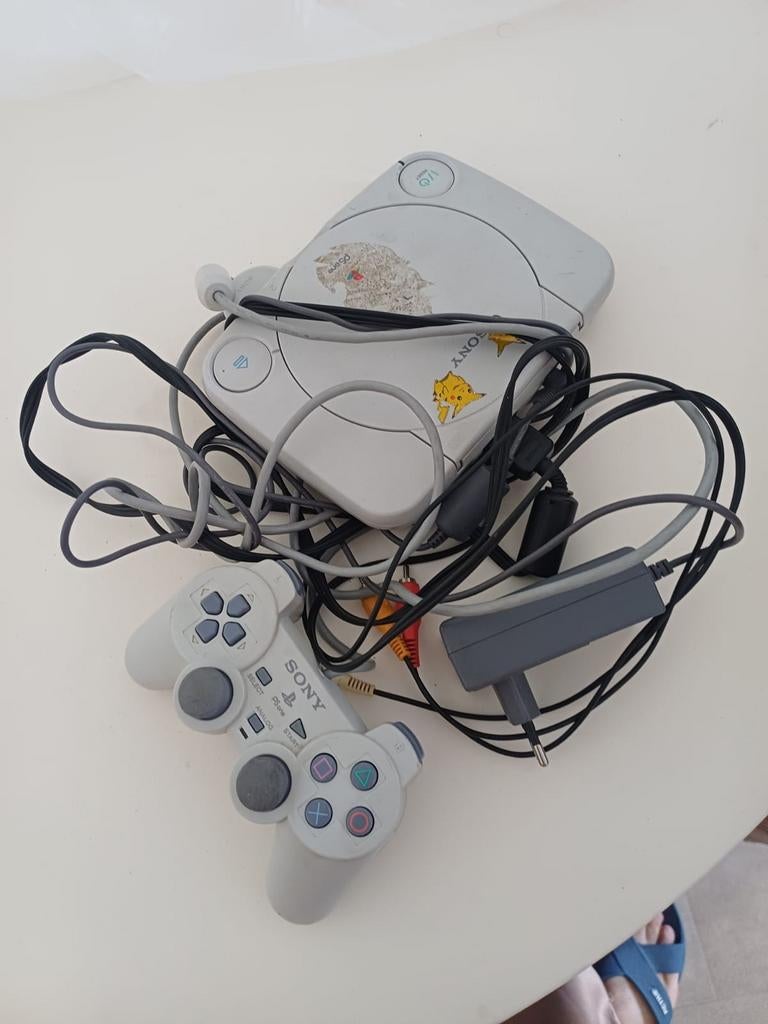 Sony PlayStation 1 (PS1) Classic Console met Controller, Spelcomputers en Games, Spelcomputers | Sony PlayStation 1, Ophalen of Verzenden