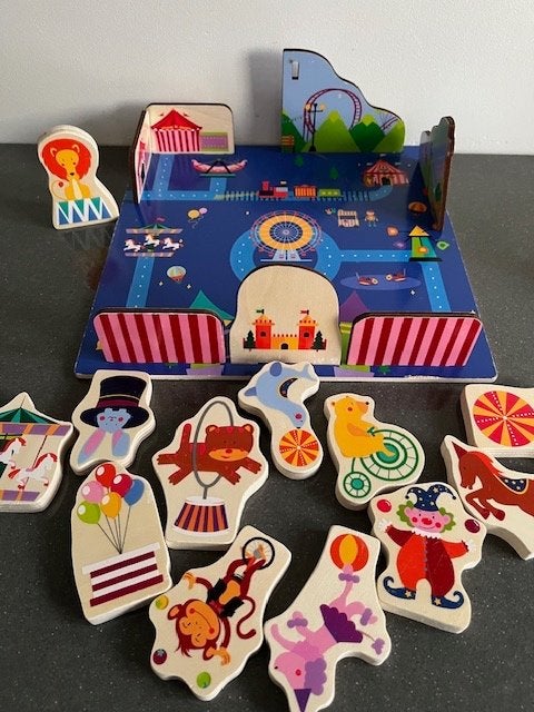 Circus met opzet-figuren, Ophalen of Verzenden, Zo goed als nieuw