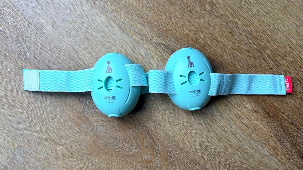 Alpine Muffy Sophie Giraffe Kinderkoptelefoon Groen, Ophalen of Verzenden, Zo goed als nieuw