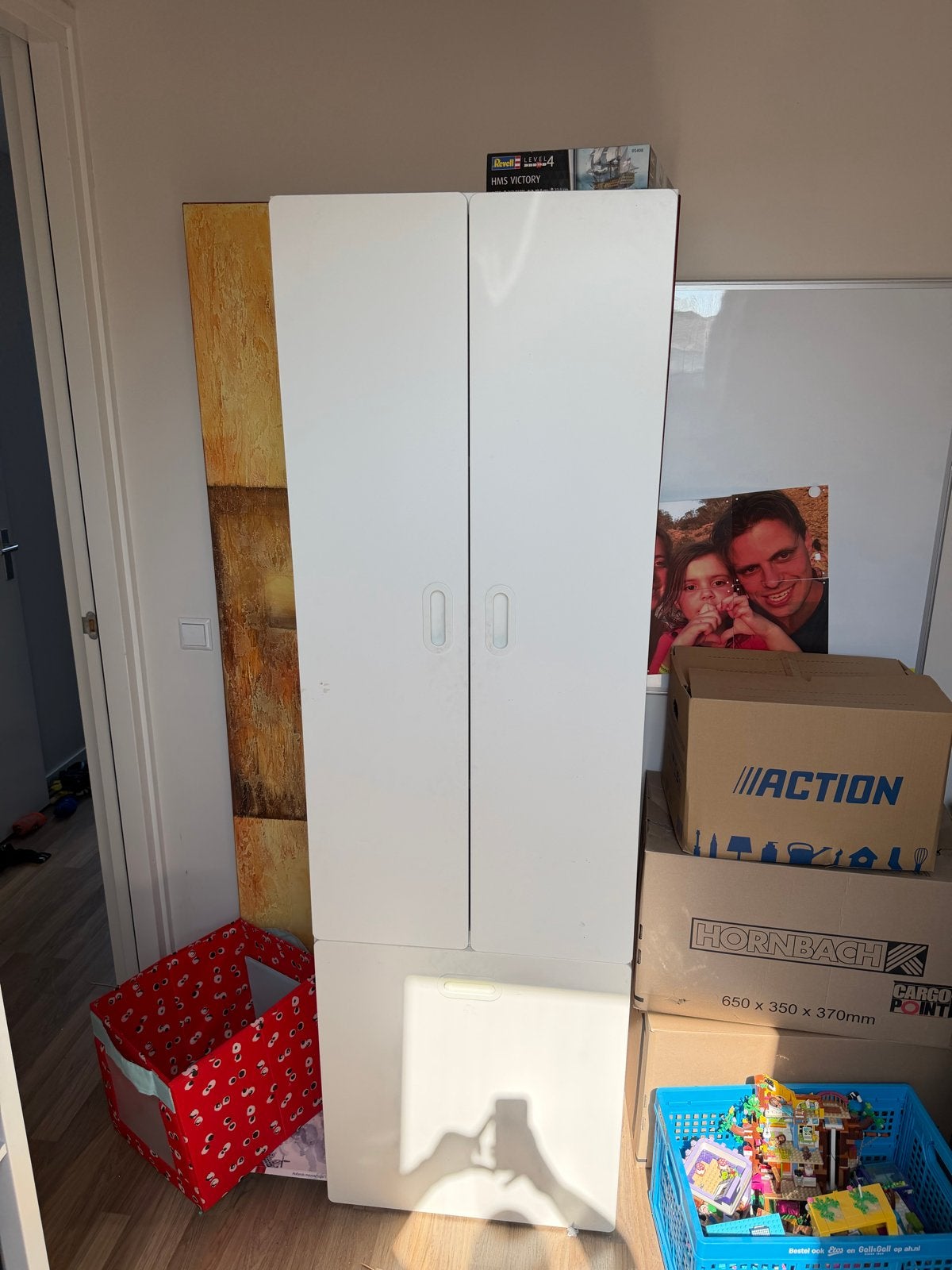 IKEA kast met 4 schappen en grote lade, Huis en Inrichting, Kasten | Overige, Ophalen, Zo goed als nieuw