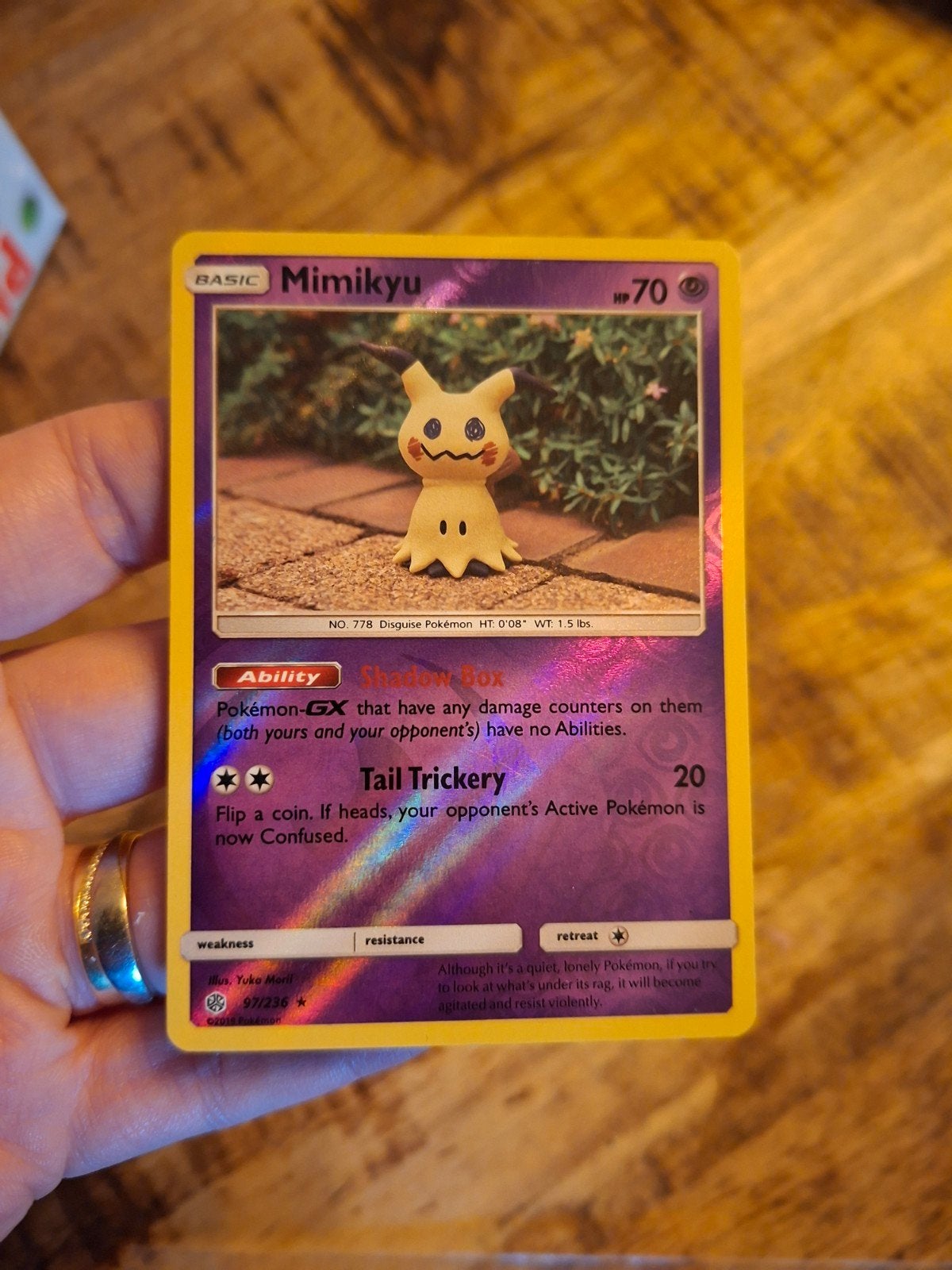 Pokemon kaart Mimikyu 58/236 reverse holo - Cosmic eclipse, Ophalen of Verzenden, Zo goed als nieuw, Losse kaart, Foil