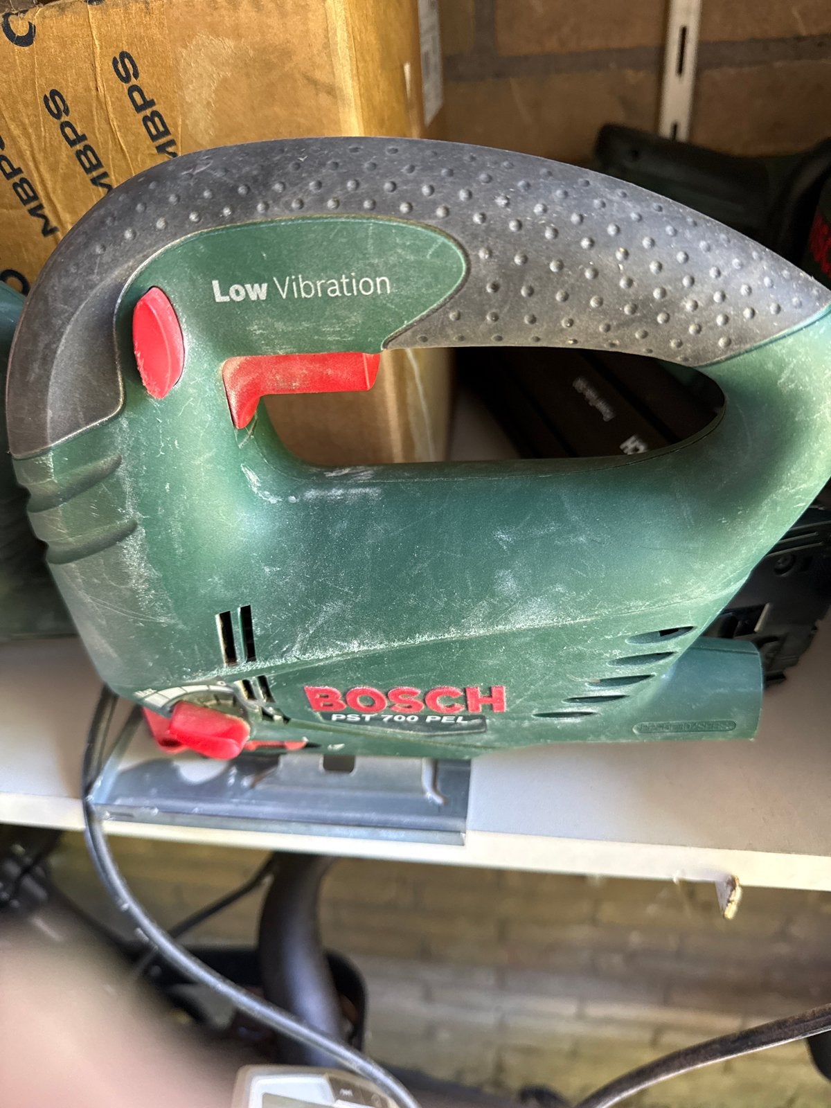 Bosch PST 700 PEL Decoupeerzaag - Low Vibration, Ophalen of Verzenden, Gebruikt, Decoupeerzaag
