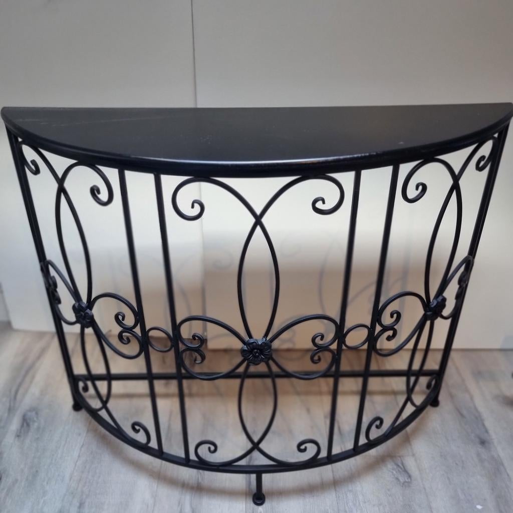 Zwart ijzeren sidetable (console), Huis en Inrichting, Tafels | Sidetables, Ophalen, Gebruikt, 50 tot 100 cm, Klassiek, Sierlijk