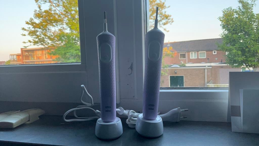 Oral b braun pro timer 3 modes, Sieraden, Tassen en Uiterlijk, Uiterlijk | Mondverzorging, Ophalen of Verzenden, Gebruikt, Tandenborstel