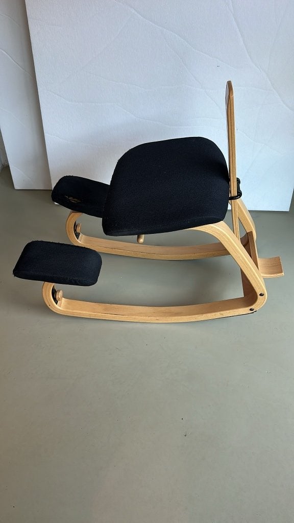 Varier Stokke Variable Balans kniestoel, Huis en Inrichting, Bureaustoelen, Ophalen, Gebruikt, Blauw, Bureaustoel