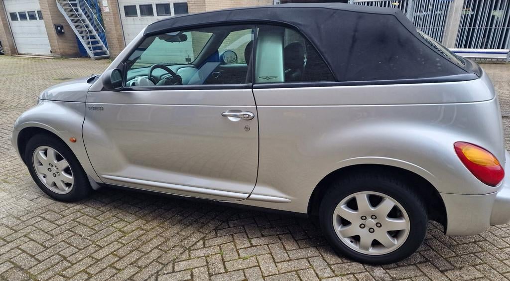 Chrysler PT Cruiser Cabrio 2.4i Limited, Auto's, Chrysler, 450 kg, Gebruikt, Zwart, Cabriolet