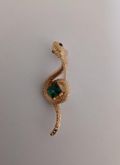 Goudkleurige broche slang met groene steen  , Verzenden, Nieuw, Goud, Overige materialen