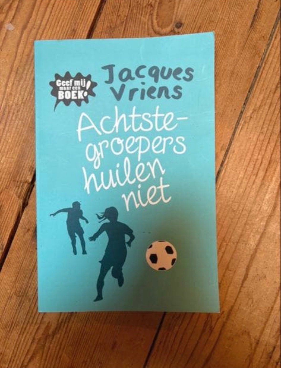 Achtste-groepers huilen niet - Jacques Vriens, Ophalen of Verzenden, Gelezen, Fictie