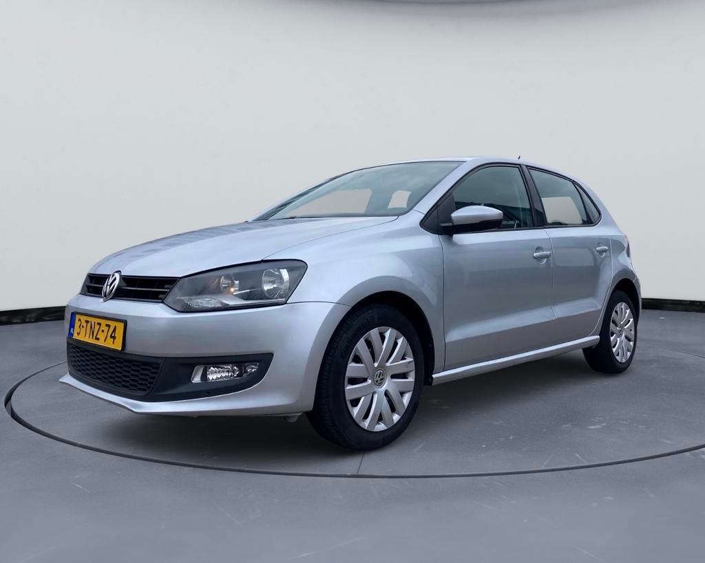 Volkswagen Polo 1.6 TDI | Parkeersensoren | 2e Eigenaar, Auto's, Voorwielaandrijving, Stof, Zwart, Origineel Nederlands