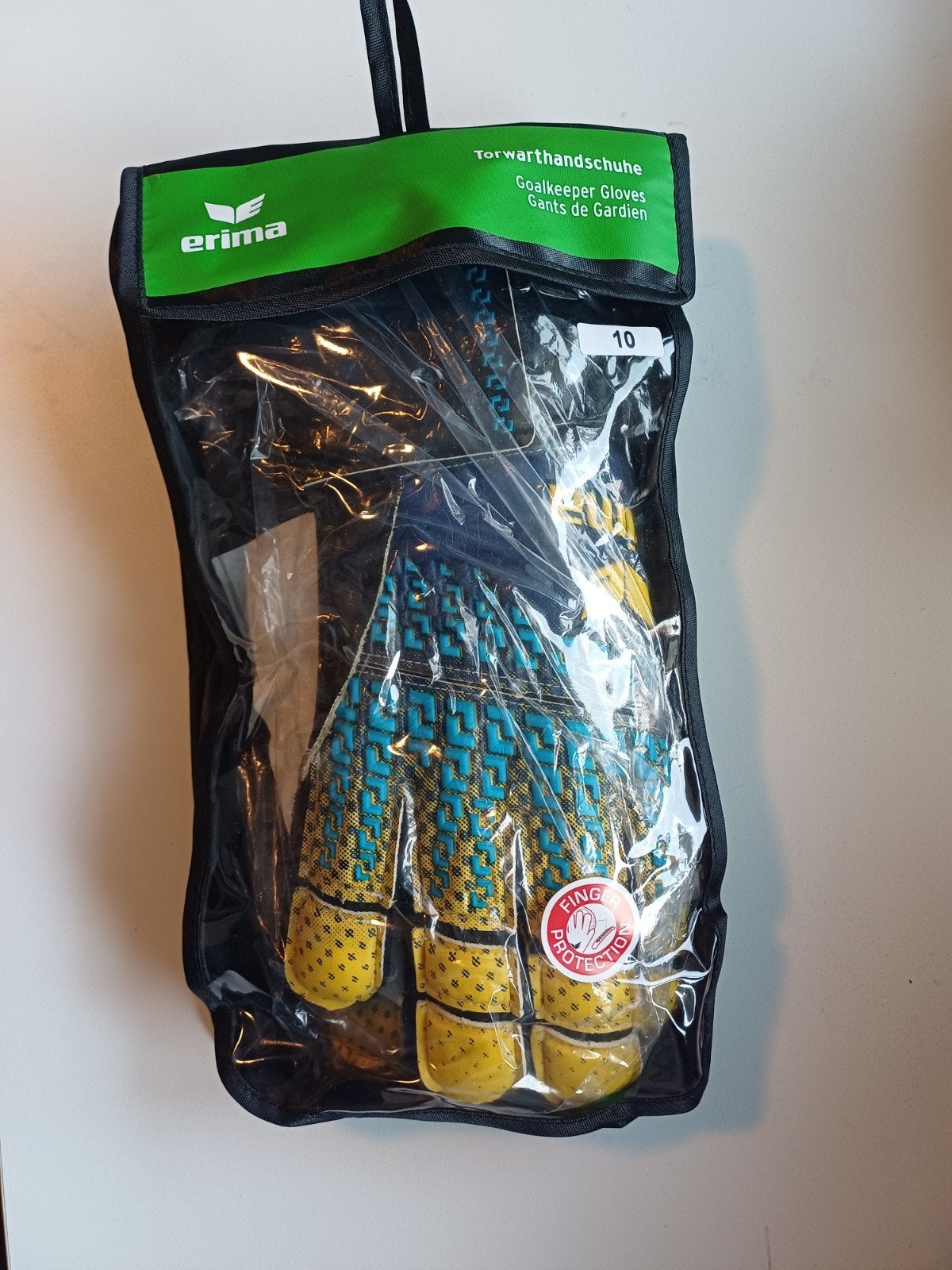 Erima Hardground Keepershandschoenen maat 10, met Fingersave, Maat XS of kleiner, Ophalen of Verzenden, Zo goed als nieuw, Handschoenen