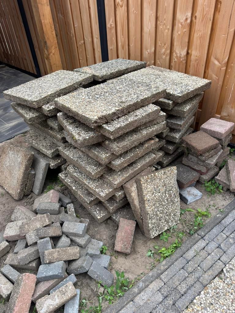 Grindtegels 60x40  17 stuks gratis afhalen, Ophalen, Zo goed als nieuw, Beton, Terrastegels