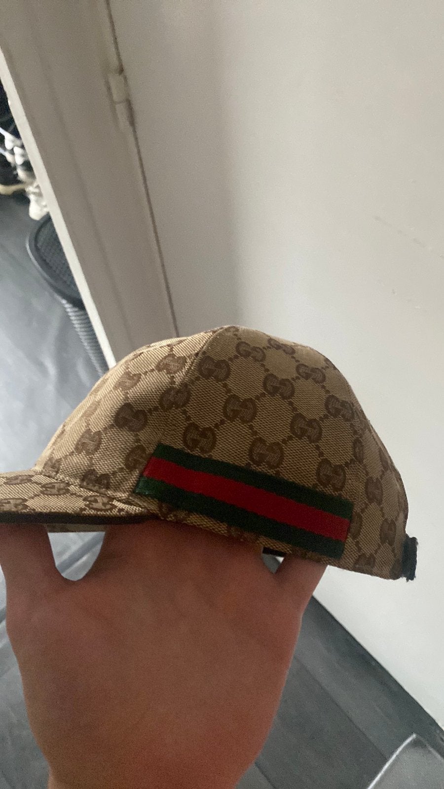 Gucci pet, Kleding | Dames, Ophalen of Verzenden, Zo goed als nieuw, One size fits all, Pet