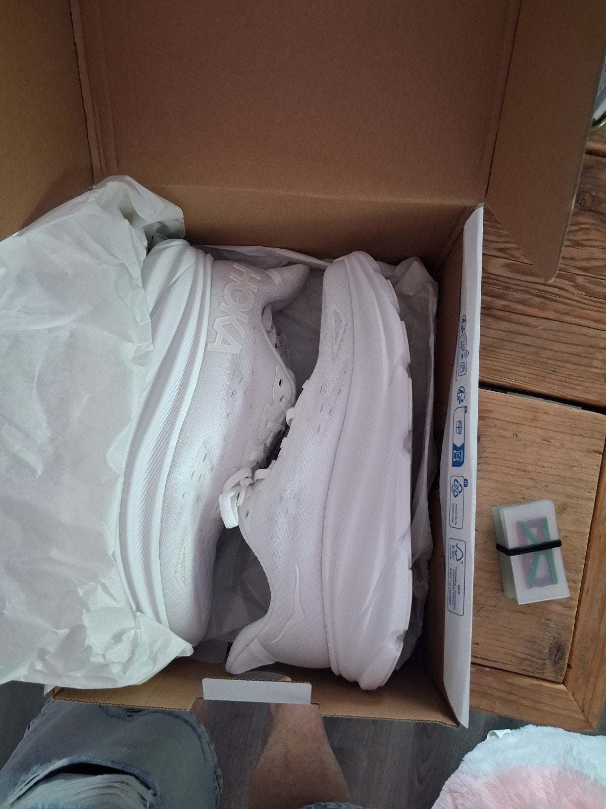 Nieuwe Hoka hardloopschoenen - Maat 38 2/3, Hoka, Wit, Nieuw, Ophalen of Verzenden