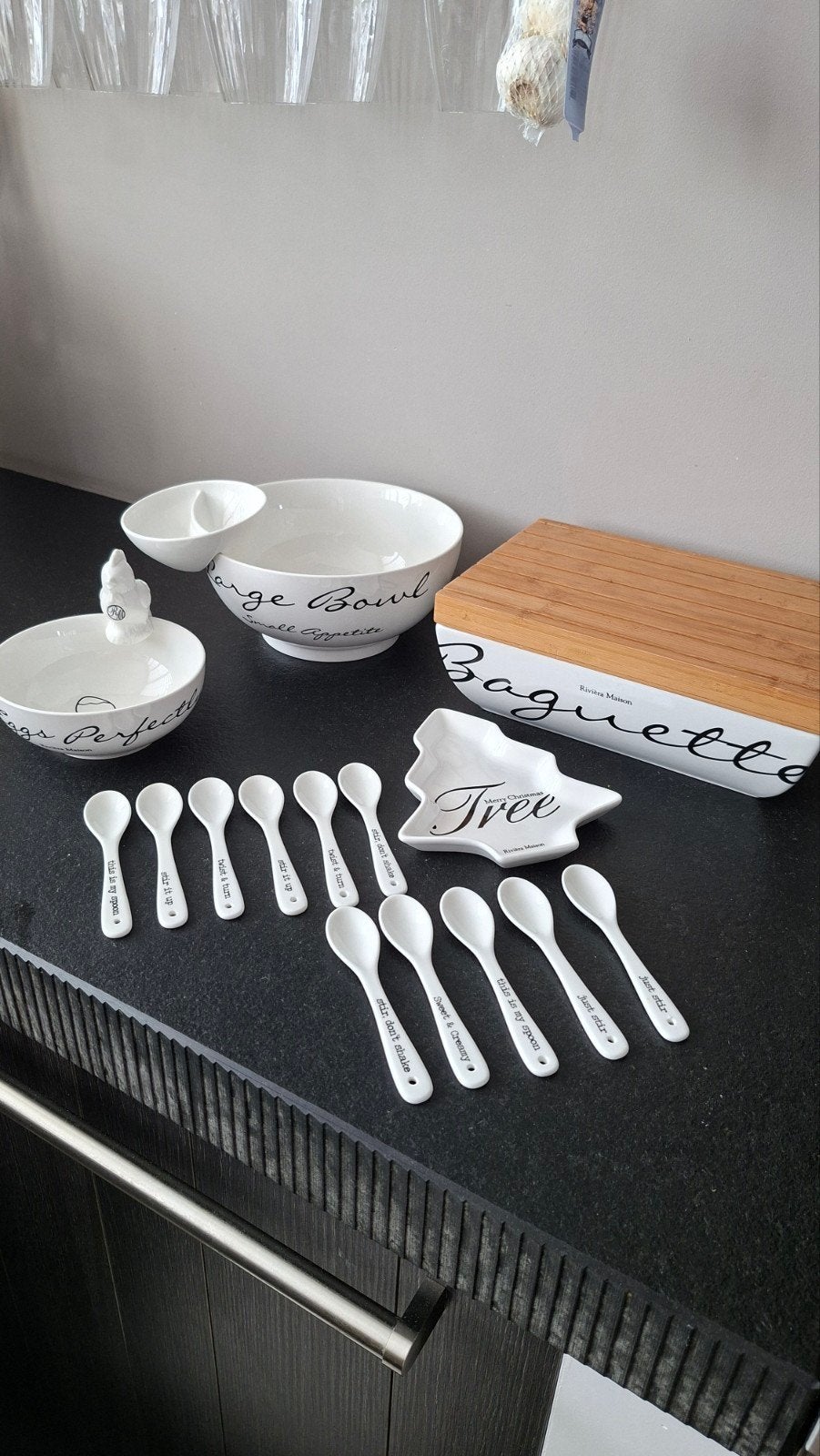 Complete set Riviera Maison servies, Ophalen, Overige stijlen, Aardewerk, Schaal of Schalen