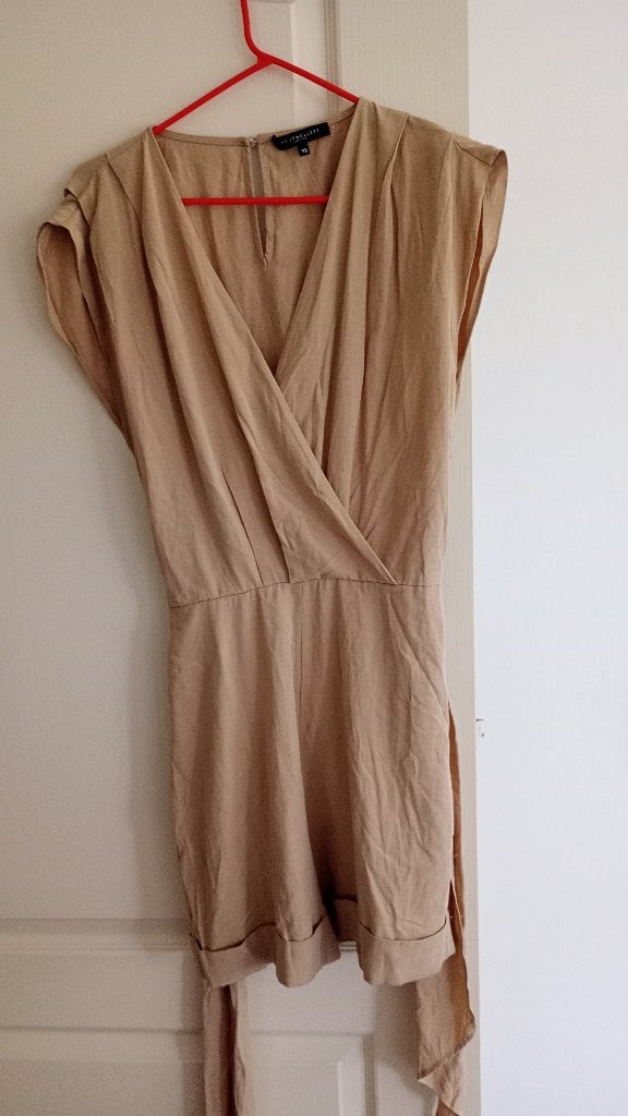 My Jewellery jumpsuit nieuw xs beige, Kleding | Dames, Ophalen of Verzenden, Nieuw, Maat 34 (XS) of kleiner, Beige