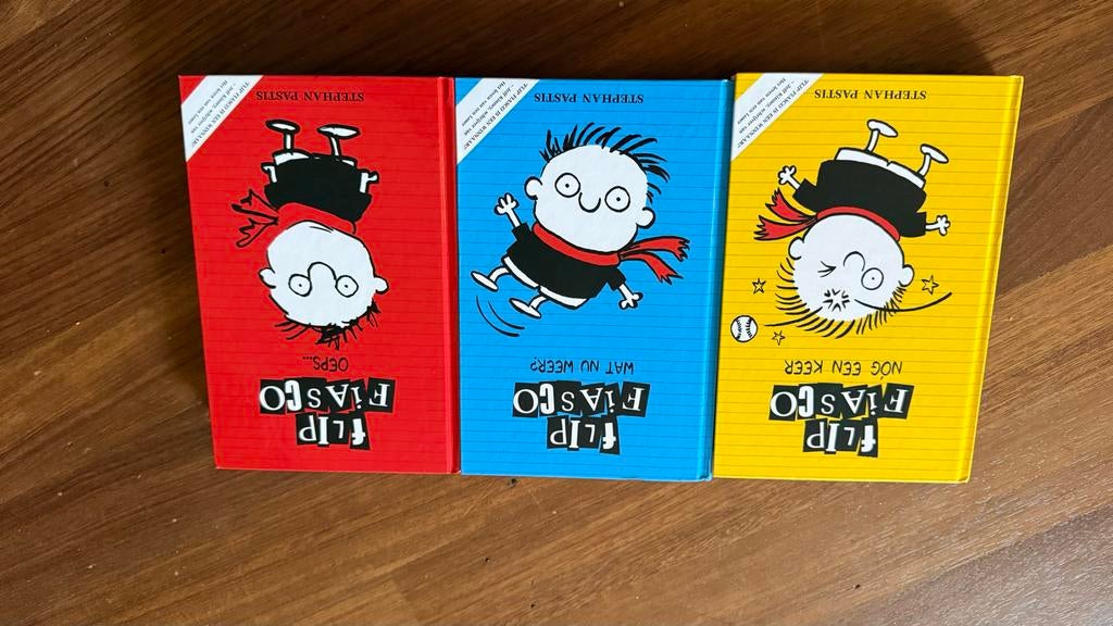 Flip Fiasco Boekenreeks - Stephan Pastis (3 delen), Ophalen, Zo goed als nieuw, Fictie algemeen