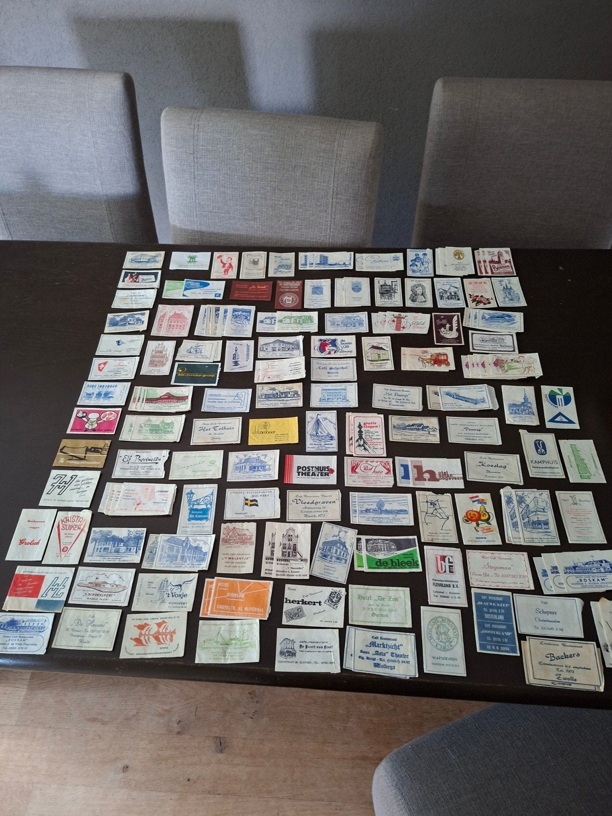 150 Nederlandse suikerzakjes - Diverse collectie, Ophalen of Verzenden