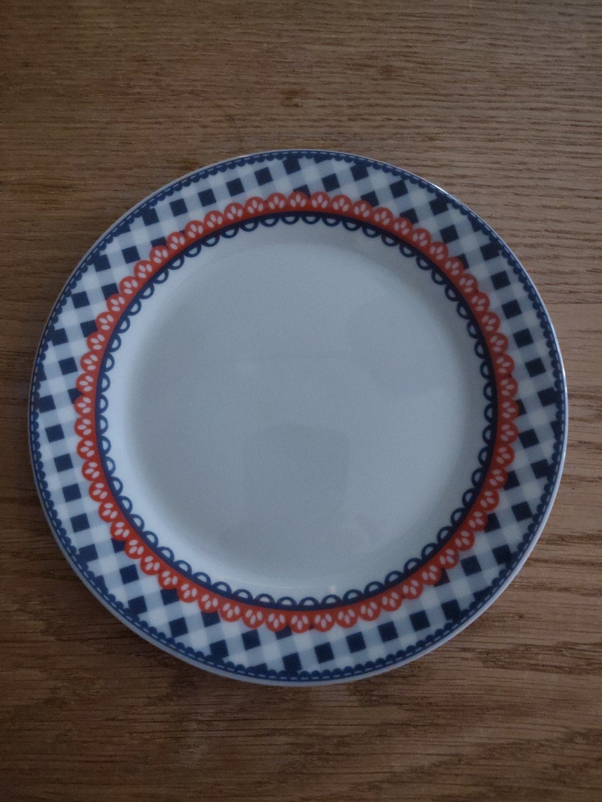 Gusta bord 19 cm - Rood/Blauw geruit, Overige merken, Keramiek, Ophalen of Verzenden, Zo goed als nieuw