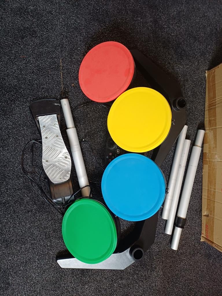 Playstation Rock Band Drumstel compleet in originele doos, Ophalen of Verzenden, Gebruikt, Pro