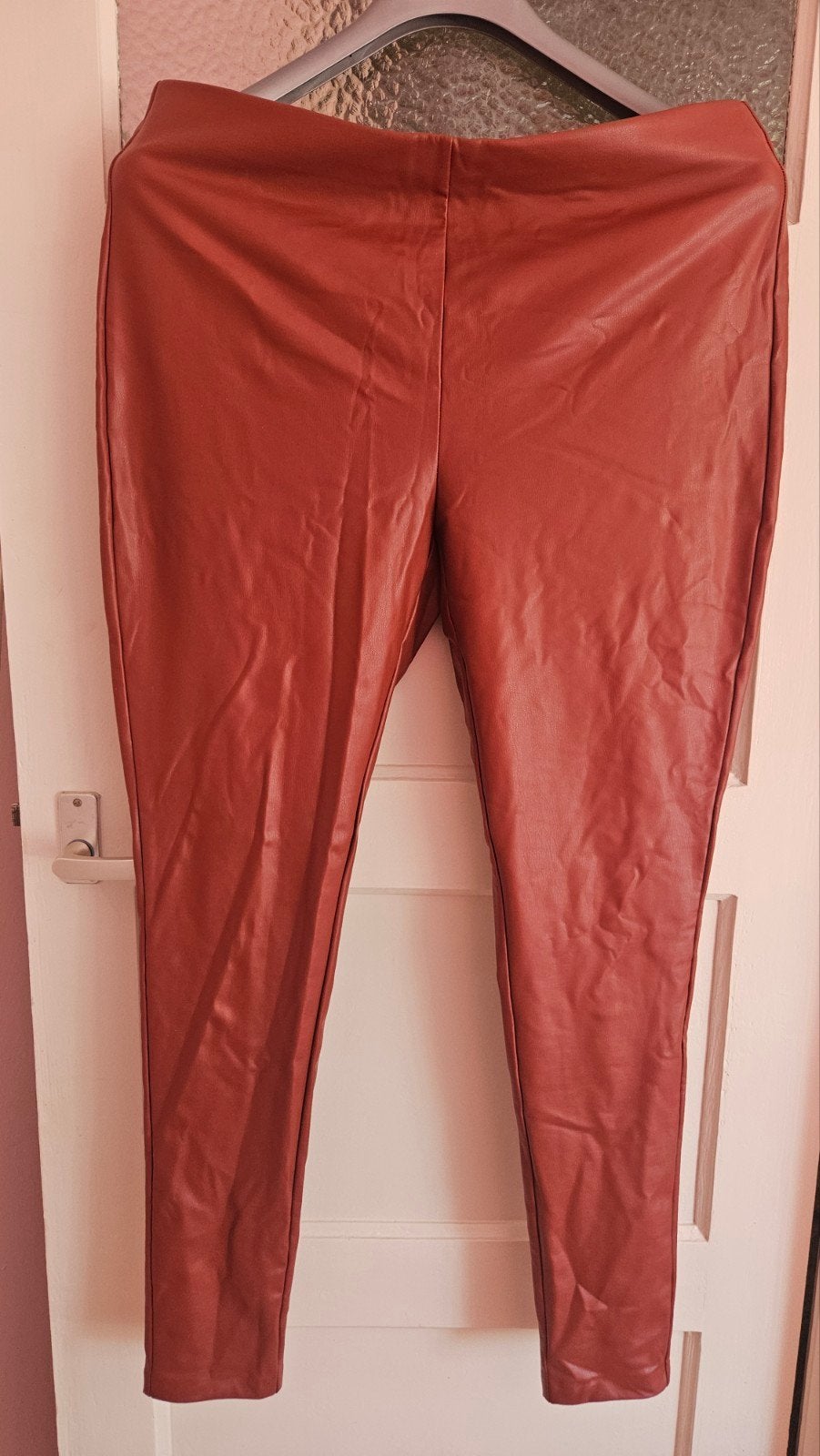 Leer look legging stretch maat 46/48, Ophalen of Verzenden, Zo goed als nieuw, Bruin, Legging