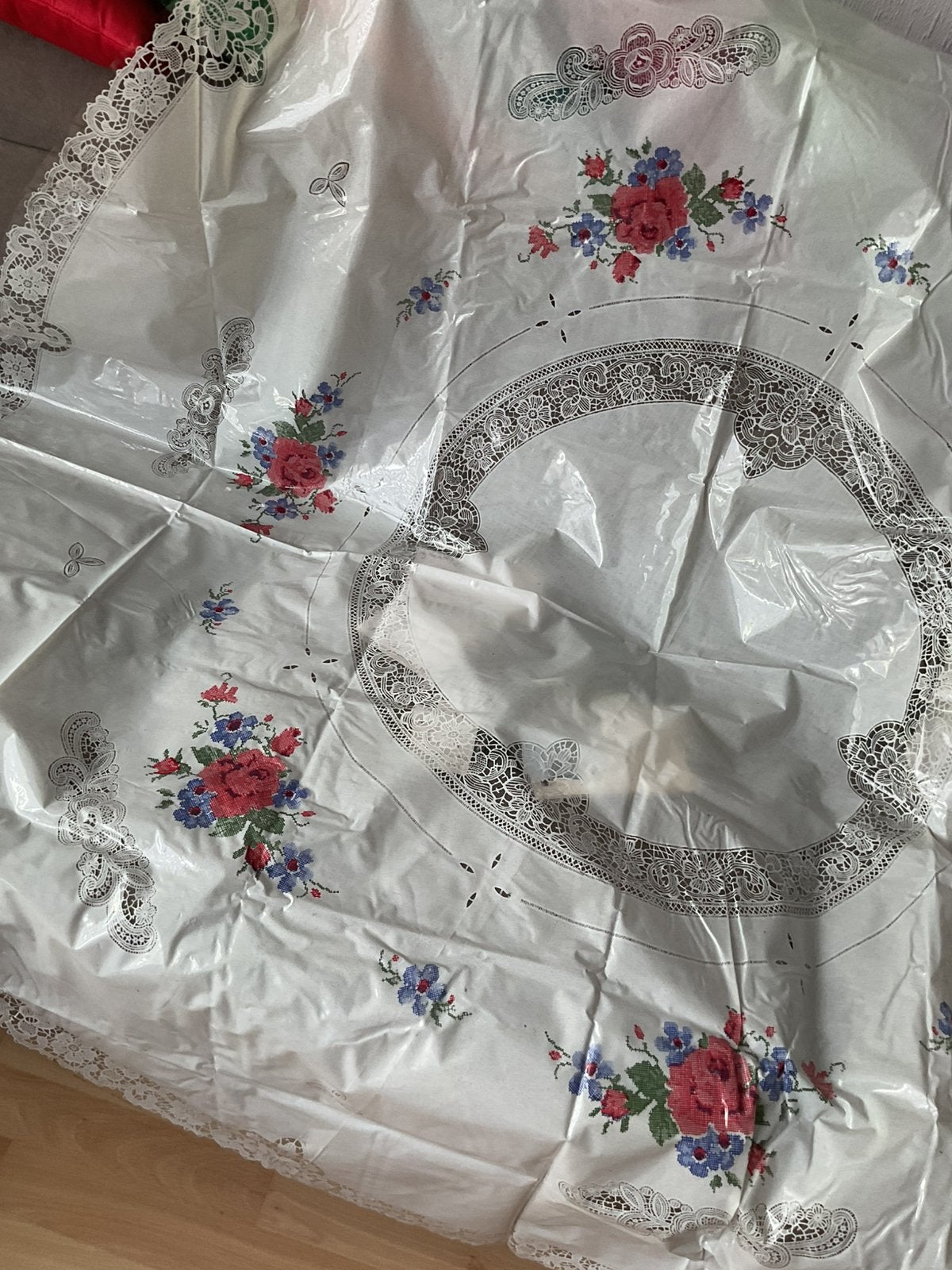 Tablecloth, Huis en Inrichting, Ophalen, Nieuw