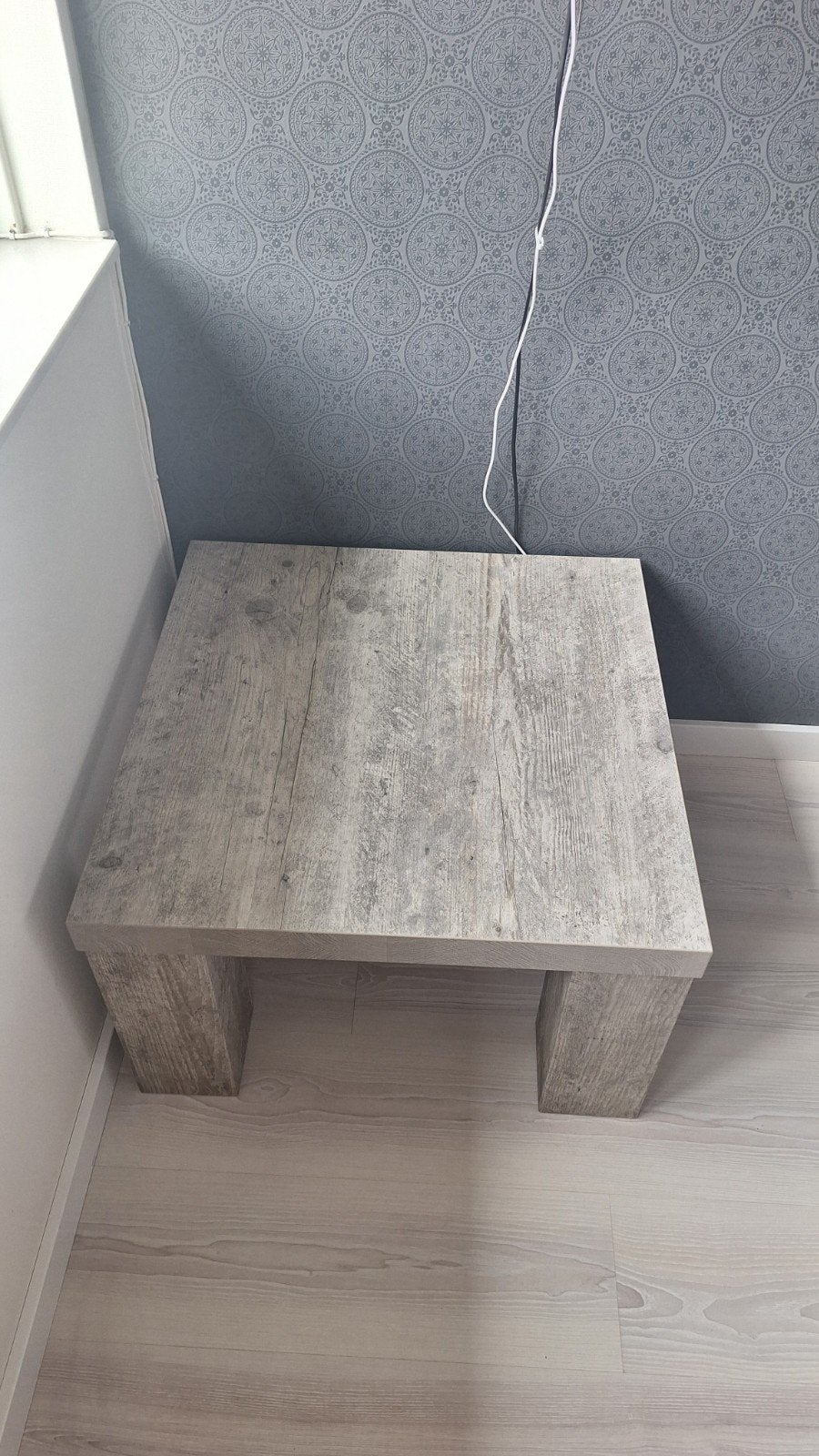 Houten salontafel, Huis en Inrichting, Tafels | Salontafels, Ophalen, Gebruikt, Modern, Industrieel, Vierkant