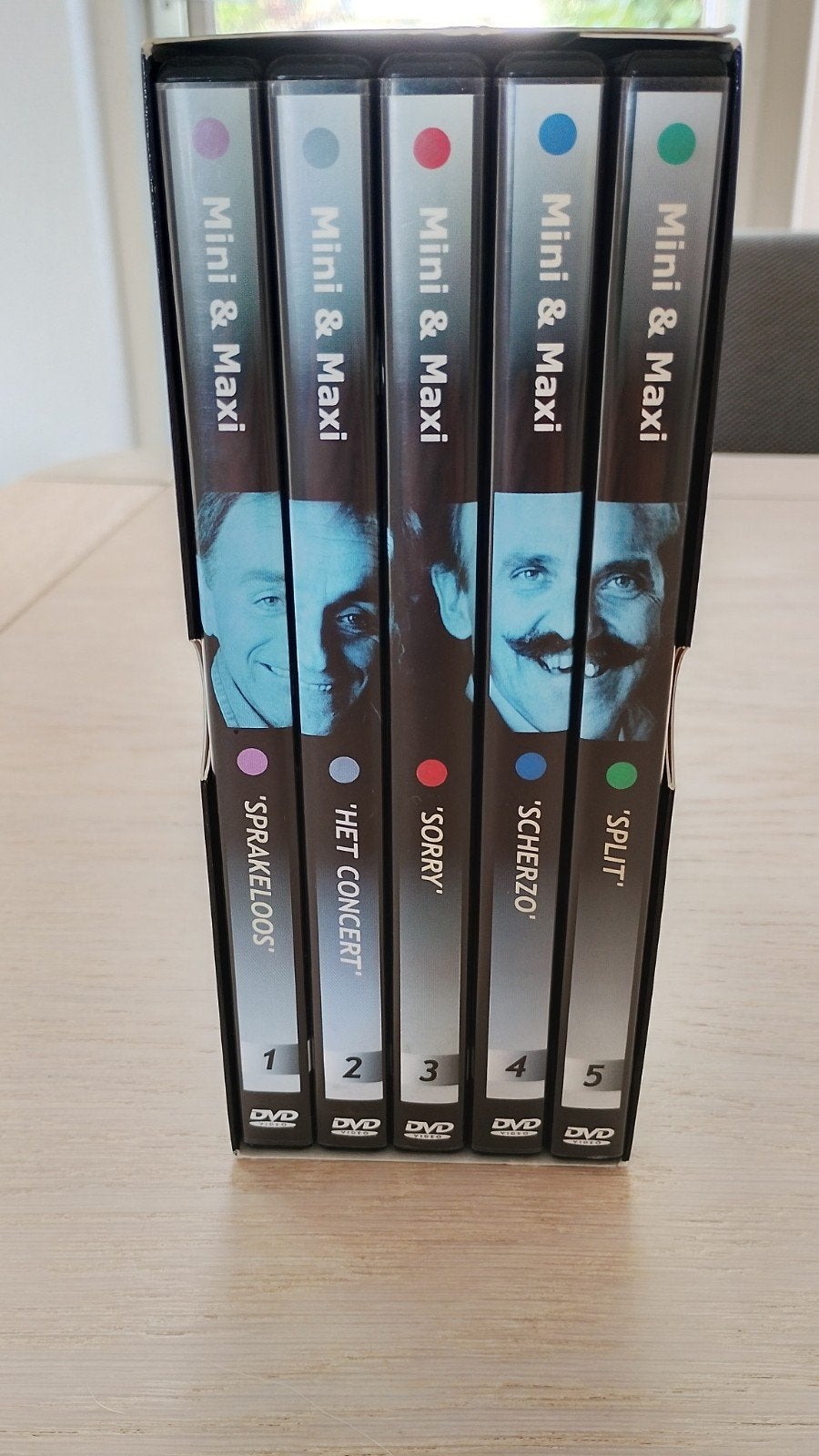 Mini en Maxi DVD set, Alle leeftijden, Zo goed als nieuw, Komedie, Ophalen of Verzenden
