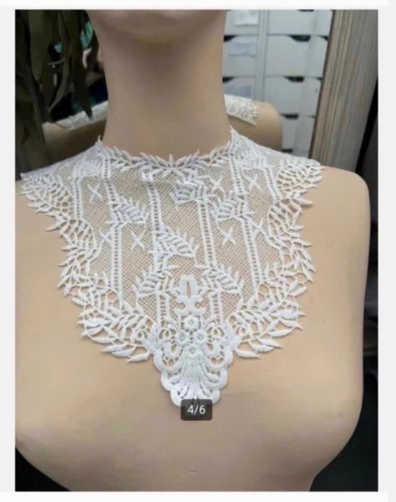 Mooi witte opzetkraag voor bv. op kleding of op paspop, Ophalen of Verzenden