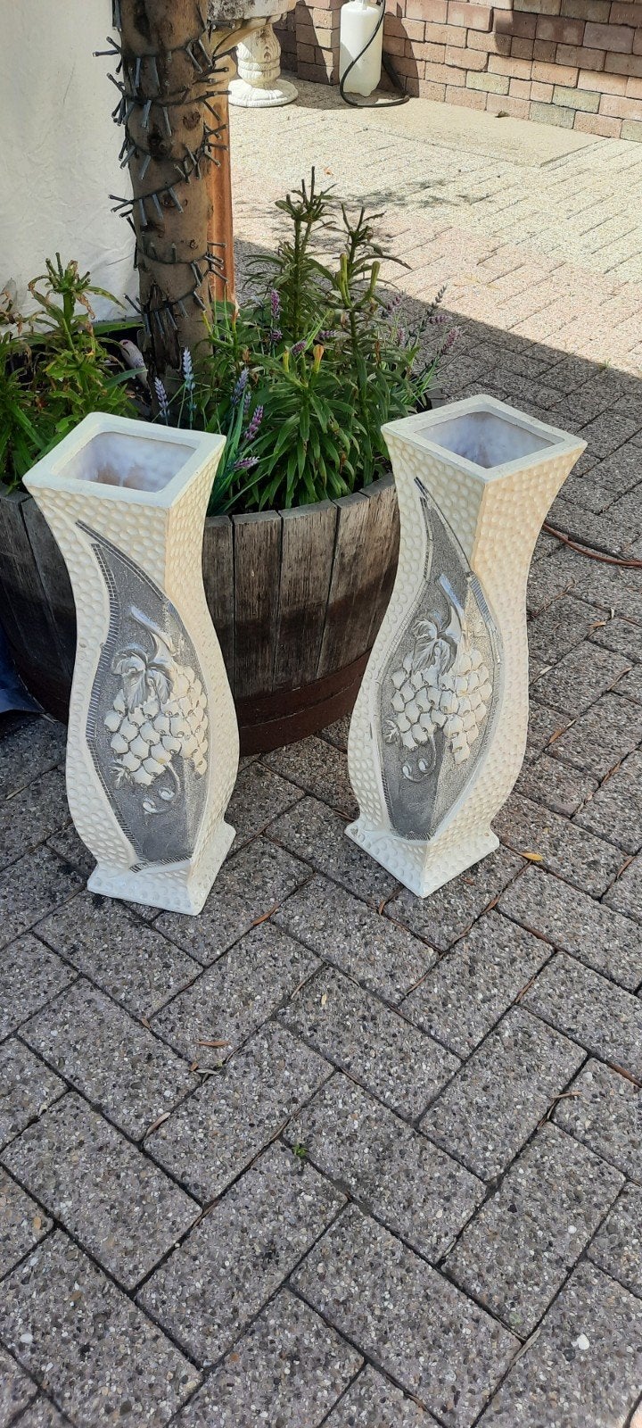 Set van 2 decoratieve vazen met druivenmotief, Ophalen of Verzenden