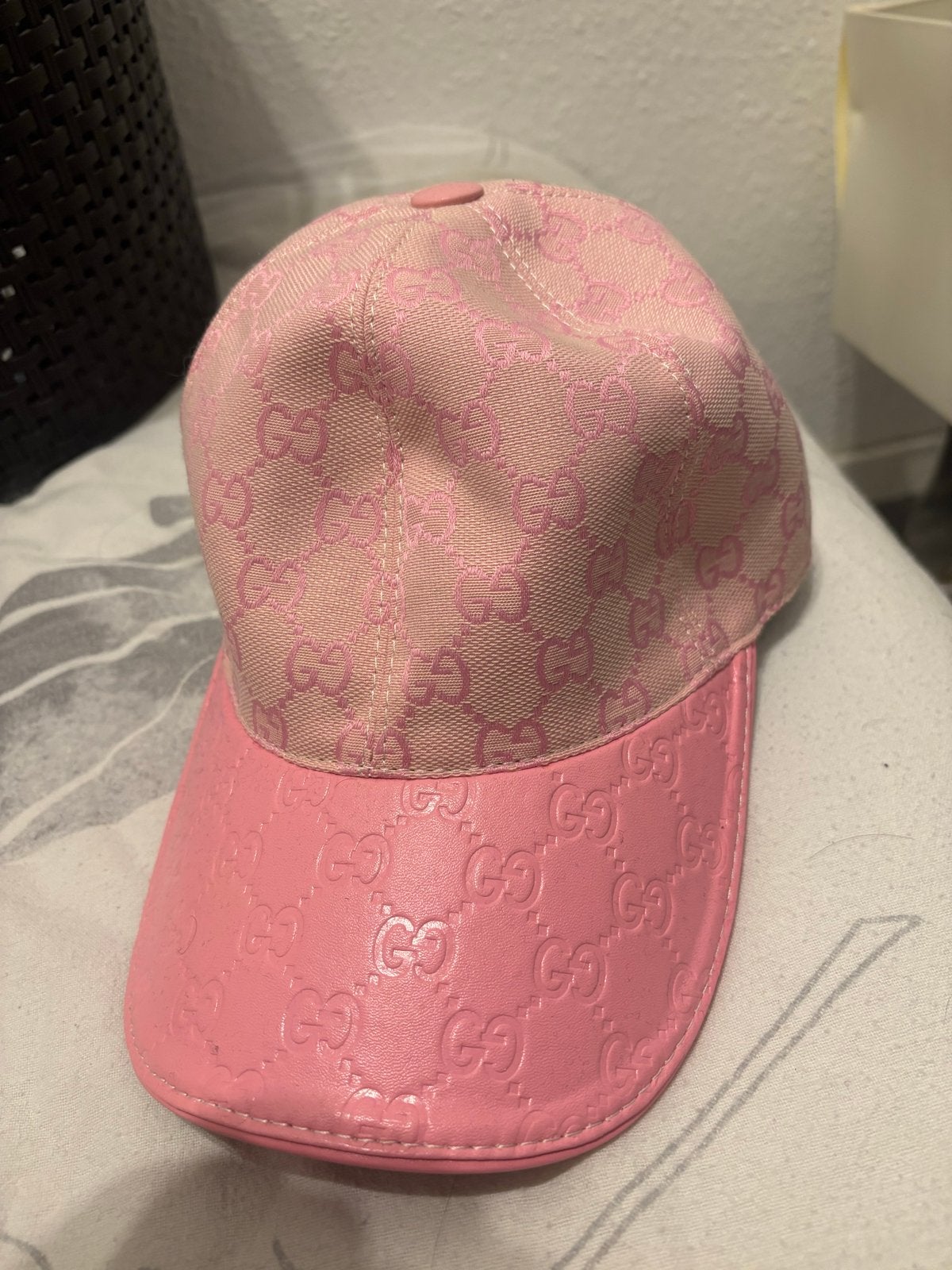 Roze Gucci pet met GG-monogram, Kleding | Dames, Hoeden en Petten, Ophalen of Verzenden, Nieuw, One size fits all, Pet