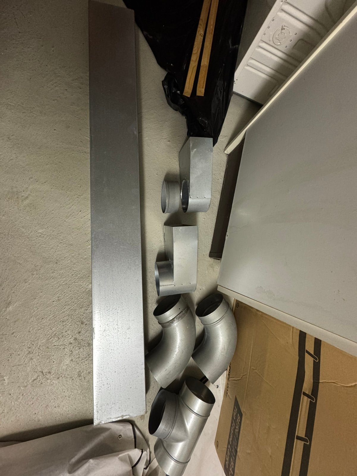 Metalen luchtkanaal 17x8 cm & toebehoren verloop bochten 125, Ophalen, Zo goed als nieuw, Afzuiger