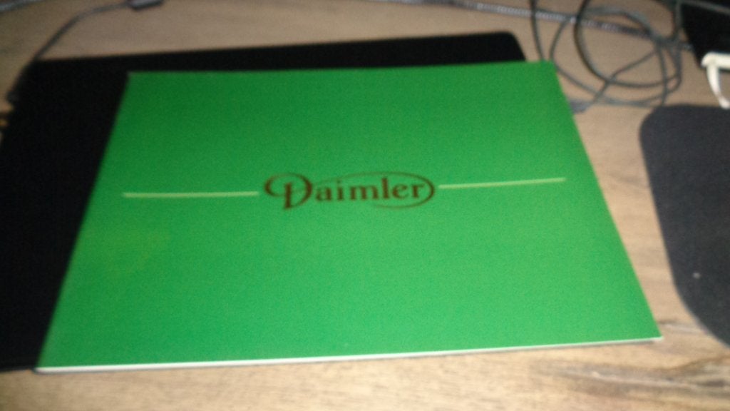 Folder DAIMLER  4.2 Double Six en DAIMLER Limousine  1985, Verzenden, Zo goed als nieuw, Overige merken
