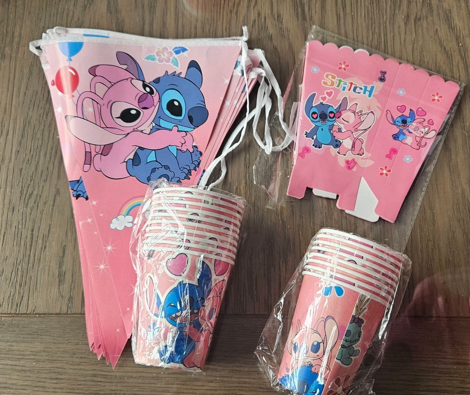 Voor verjaardag stitch, Ophalen of Verzenden, Nieuw, Versiering, Verjaardag